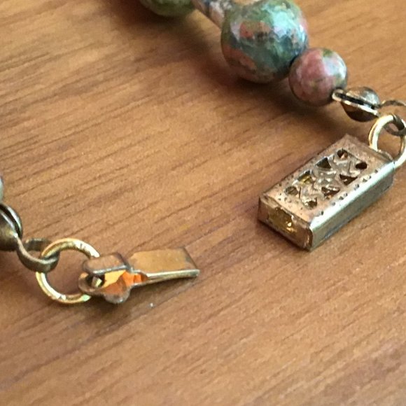 Semi-Precious Stone Necklace & Earrings Vintage - Picture 9 of 16